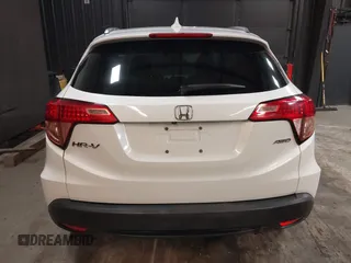 2018 Honda HR-V EX-L Navi with VIN 3CZRU6H76JM719911, listed as a IAAI auction lot 41631402 with 26,776 mi miles. Bid and sale history available at carsss.com. Image 17.
