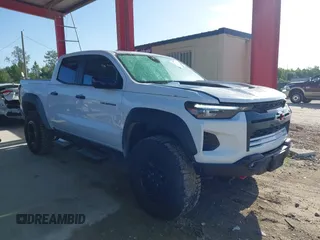 2025 Chevrolet Colorado 4WD ZR2 with VIN 1GCPTFEK6S1116979, listed as a IAAI auction lot 42477737 with 7,667 mi miles and . Bid and sale history available at DreamBid. Image 1.