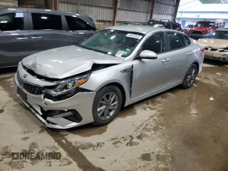 2020 Kia Optima LX z VIN 5XXGT4L38LG423981, wystawiony jako Copart lot #56060695 z przebiegiem 92 581 mil mil oraz Szkoda całkowita • Salvage title. Historia ofert i sprzedaży dostępna na DreamBid. Obrazek 1.