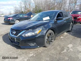 2017 Nissan Altima 2.5 SR with VIN 1N4AL3AP3HC286287, listed as a IAAI auction lot 41734373 with 118,932 mi miles. Bid and sale history available at carsss.com. Image 2.