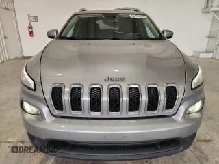 2017 Jeep Cherokee Latitude with VIN 1C4PJLCB3HD232882, listed as a Copart auction lot 63185575 with 126,000 mi miles and Salvage title. Bid and sale history available at DreamBid. Image 5.