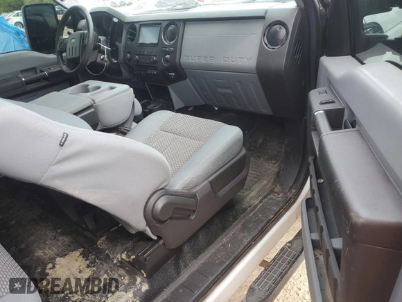2015 Ford F-250 XLT with VIN 1FT7X2BTXFED40491, listed as a Copart auction lot 54369855 with 233,459 mi miles and Salvage title. Bid and sale history available at DreamBid. Image 8.
