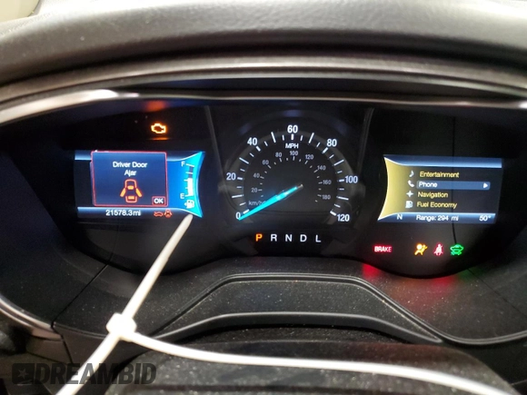 2020 Ford Fusion SE with VIN 3FA6P0LU3LR140462, listed as a Copart auction lot 63191685 with 21,578 mi miles and Salvage title. Bid and sale history available at DreamBid. Image 9.