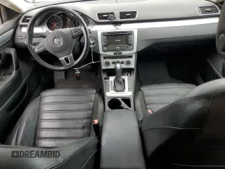 2014 Volkswagen CC Sport with VIN WVWBP7AN0EE537436, listed as a Copart auction lot 49926955 with 152,458 mi miles and Clean Title. Bid and sale history available at carsss.com. Image 8.