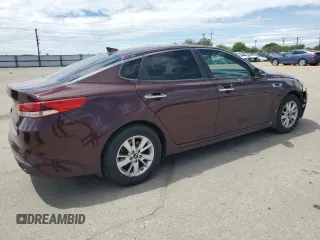2016 Kia Optima LX z VIN 5XXGT4L3XGG108556, wystawiony jako Copart lot #57627945 z przebiegiem 62 176 mil mil oraz Szkoda całkowita • Salvage title. Historia ofert i sprzedaży dostępna na DreamBid. Obrazek 3.