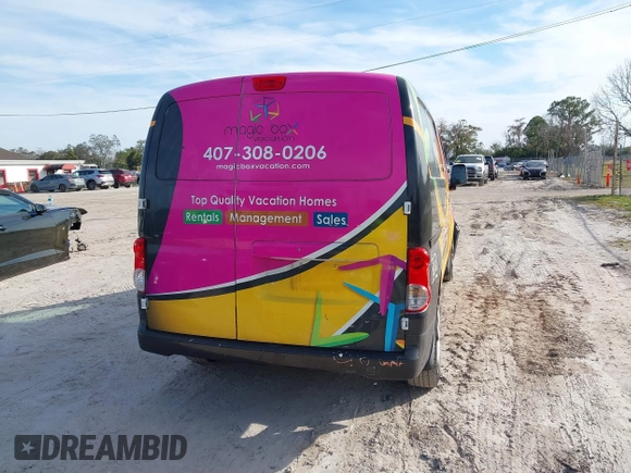 2015 Nissan NV200 SV with VIN 3N6CM0KN5FK732133, listed as a IAAI auction lot 41449057 with 168,515 mi miles. Bid and sale history available at carsss.com. Image 17.