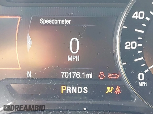 2019 Lincoln MKC Reserve with VIN 5LMCJ3D96KUL46773, listed as a IAAI auction lot 42064234 with 70,176 mi miles and . Bid and sale history available at DreamBid. Image 15.