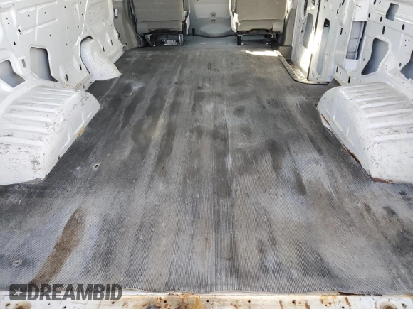 2013 Ford Econoline Cargo Commercial z VIN 1FTNE1EW2DDA76599, wystawiony jako Copart lot #41764135 z przebiegiem 183 955 mil mil oraz Czysty tytuł • Clean title. Historia ofert i sprzedaży dostępna na DreamBid. Obrazek 10.