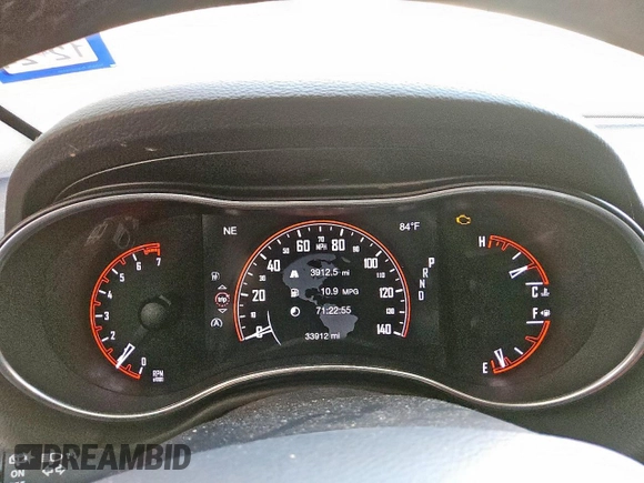 2019 Dodge Durango SXT Plus with VIN 1C4RDHAG8KC584882, listed as a Copart auction lot 59623615 with 33,912 mi miles and Clean title. Bid and sale history available at DreamBid. Image 9.