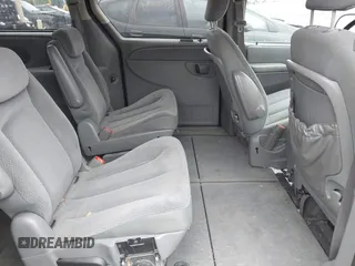 2005 Dodge Caravan SXT z VIN 2D4GP44L85R380517, wystawiony jako IAAI lot #42283827 z przebiegiem 172 404 mil mil oraz . Historia ofert i sprzedaży dostępna na DreamBid. Obrazek 8.