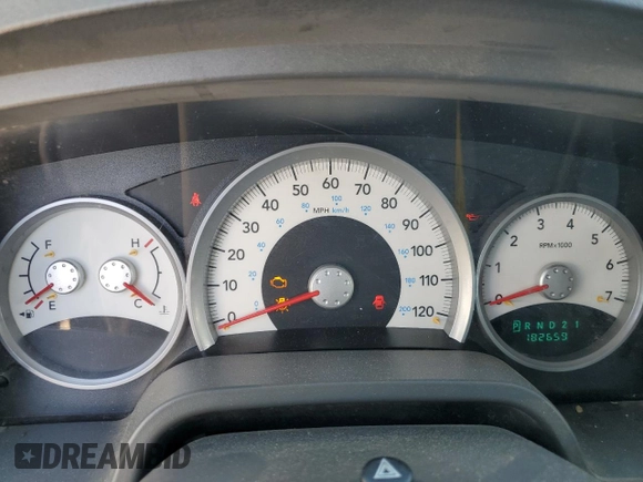 2005 Dodge Dakota SLT z VIN 1D7HW48K15S353766, wystawiony jako Copart lot #59213395 z przebiegiem 182 659 mil mil oraz Szkoda całkowita • Salvage title. Historia ofert i sprzedaży dostępna na DreamBid. Obrazek 9.