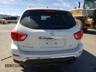 2017 Nissan Pathfinder SV z VIN 5N1DR2MN6HC647355, wystawiony jako Copart lot #47832895 z przebiegiem Nie podano mil oraz Szkody całkowita. Historia ofert i sprzedaży dostępna na DreamBid. Obrazek 6.