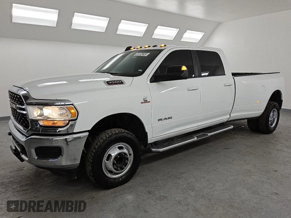 2022 Ram 3500 Big Horn with VIN 3C63RRHL2NG302776, listed as a Copart auction lot 48804245 with 55,401 mi miles and Clean Title. Bid and sale history available at carsss.com. Image 1.