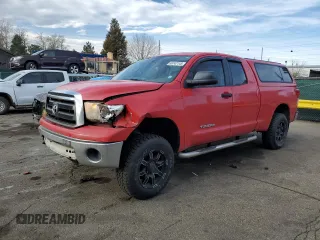 2013 Toyota Tundra z VIN 5TFUM5F16DX041684, wystawiony jako Copart lot #48747145 z przebiegiem 115 903 mil mil oraz Szkoda całkowita • Salvage title. Historia ofert i sprzedaży dostępna na DreamBid. Obrazek 1.