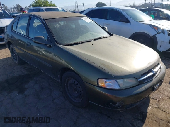 1998 Nissan Altima XE with VIN 1N4DL01D9WC178142, listed as a IAAI auction lot 42207069 with 204,834 mi miles and . Bid and sale history available at DreamBid. Image 1.