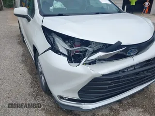 2023 Toyota Sienna XLE with VIN 5TDYSKFC1PS078997, listed as a IAAI auction lot 42435311 with 53,987 mi miles and . Bid and sale history available at DreamBid. Image 6.