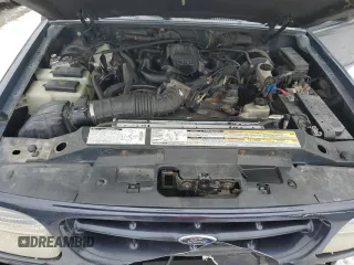2001 Ford Explorer XLS z VIN 1FMZU62E21UB60975, wystawiony jako Copart lot #41687195 z przebiegiem 181 330 mil mil oraz Szkoda całkowita • Salvage title. Historia ofert i sprzedaży dostępna na DreamBid. Obrazek 12.