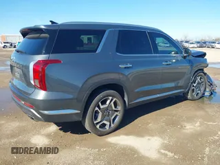 2024 Hyundai Palisade Limited z VIN KM8R54GE6RU762168, wystawiony jako IAAI lot #41636936 z przebiegiem 12 236 mil mil oraz . Historia ofert i sprzedaży dostępna na DreamBid. Obrazek 4.