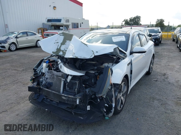 2016 Kia Optima SX Turbo with VIN 5XXGW4L25GG016639, listed as a IAAI auction lot 41937575 with 81,336 mi miles and . Bid and sale history available at carsss.com. Image 6.