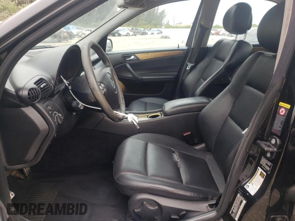 2007 Mercedes-Benz C 230 Sport с VIN WDBRF52H47F921486, выставлен на аукционе Copart как лот 63609215 с пробегом 186 189 миль миль и Чистый • Clean title. История ставок и продаж доступна на DreamBid. Изображение 7.