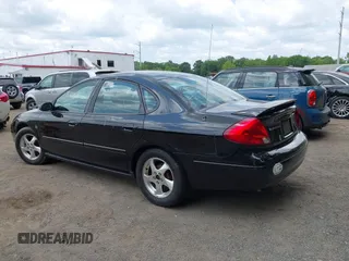 2002 Ford Taurus SES Standard with VIN 1FAFP55S92G250401, listed as a IAAI auction lot 42432014 with 231,695 mi miles and . Bid and sale history available at DreamBid. Image 3.