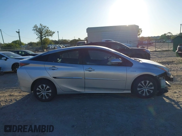 2016 Toyota Prius Four with VIN JTDKARFU2G3003110, listed as a IAAI auction lot 41730564 with 100,042 mi miles. Bid and sale history available at carsss.com. Image 13.