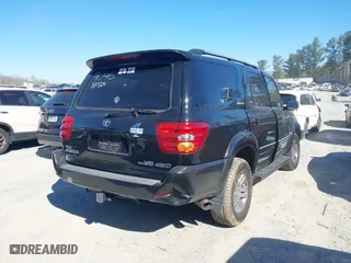 2003 Toyota Sequoia Limited with VIN 5TDBT48AX3S199046, listed as a IAAI auction lot 41853140 with 170,958 mi miles. Bid and sale history available at carsss.com. Image 4.