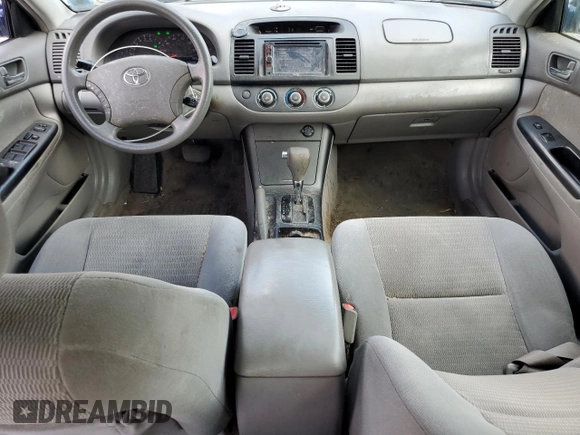 2005 Toyota Camry LE with VIN 4T1BE30K45U094005, listed as a Copart auction lot 63688525 with 207,847 mi miles and Clean title. Bid and sale history available at DreamBid. Image 8.