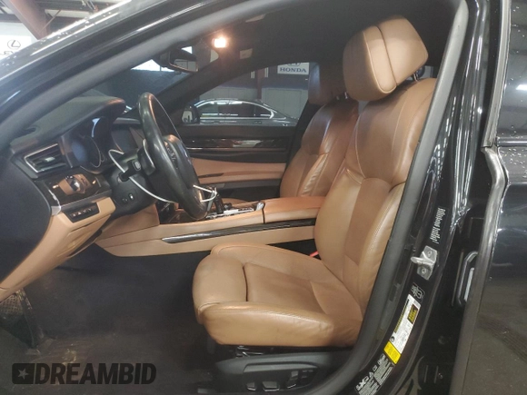 2014 BMW 7 Series ALPINA B7 xDrive with VIN WBAYF8C5XED652905, listed as a Copart auction lot 47266495 with 168,425 mi miles and Clean Title. Bid and sale history available at DreamBid. Image 7.