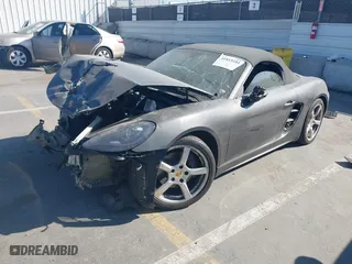 2018 Porsche 718 Boxster with VIN WP0CA2A83JS211175, listed as a IAAI auction lot 41815181 with 1 mi miles. Bid and sale history available at carsss.com. Image 2.