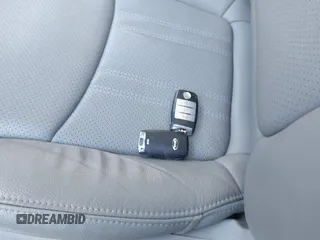 2014 Kia Sorento SX Limited with VIN 5XYKWDA73EG520883, listed as a IAAI auction lot 41391858 with 98,762 mi miles. Bid and sale history available at carsss.com. Image 11.