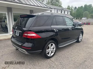 2015 Mercedes-Benz M 250 z VIN 4JGDA0EB3FA510415, wystawiony jako IAAI lot #42305159 z przebiegiem 225 869 mil mil oraz . Historia ofert i sprzedaży dostępna na DreamBid. Obrazek 4.