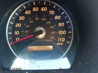 2004 Toyota 4Runner Limited with VIN JTEBU17R948024436, listed as a IAAI auction lot 41313171 with 202,697 mi miles. Bid and sale history available at carsss.com. Image 7.