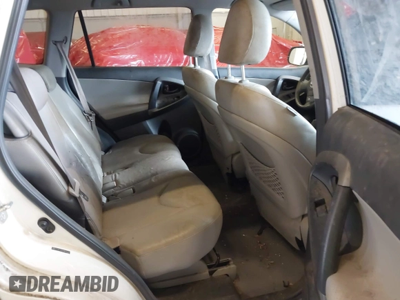 2010 Toyota RAV4 Limited с VIN 2T3DF4DV6AW070189, выставлен на аукционе IAAI как лот 40824725 с пробегом 92 294 миль миль и . История ставок и продаж доступна на DreamBid. Изображение 8.