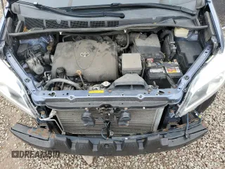 2017 Toyota Sienna XLE with VIN 5TDDZ3DC1HS175704, listed as a Copart auction lot 55289975 with 111,095 mi miles and Salvage Title. Bid and sale history available at DreamBid. Image 11.