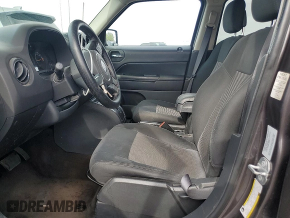 2016 Jeep Patriot Sport with VIN 1C4NJPBA1GD670001, listed as a Copart auction lot 53662275 with 100,455 mi miles and Salvage Title. Bid and sale history available at carsss.com. Image 7.
