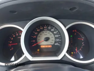 2007 Toyota Tacoma PreRunner z VIN 3TMJU62N87M040287, wystawiony jako IAAI lot #42375199 z przebiegiem 403 876 mil mil oraz . Historia ofert i sprzedaży dostępna na DreamBid. Obrazek 7.
