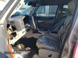 2007 Jeep Commander Limited with VIN 1J8HH58247C659716, listed as a Copart auction lot 50767605 with 235,901 mi miles and Salvage title. Bid and sale history available at DreamBid. Image 7.