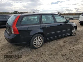 2008 Volvo V50 2.4L with VIN YV1MW382582428440, listed as a Copart auction lot 81063604 with 239,685 mi miles and Clean Title. Bid and sale history available at carsss.com. Image 3.