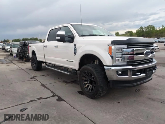 2017 Ford F-350 Platinum with VIN 1FT8W3BT1HEB31690, listed as a Copart auction lot 58369795 with 115,704 mi miles and Salvage title. Bid and sale history available at DreamBid. Image 13.