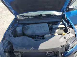 2019 Jeep Cherokee Trailhawk Elite z VIN 1C4PJMBXXKD309306, wystawiony jako Copart lot #53428305 z przebiegiem 99 448 mil mil oraz Szkoda całkowita • Salvage title. Historia ofert i sprzedaży dostępna na DreamBid. Obrazek 13.
