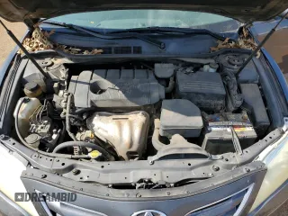 2011 Toyota Camry LE z VIN 4T1BF3EK7BU128665, wystawiony jako Copart lot #78161054 z przebiegiem 219 457 mil mil oraz Szkoda całkowita • Salvage title. Historia ofert i sprzedaży dostępna na DreamBid. Obrazek 12.