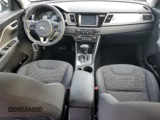 2018 Kia Niro FE with VIN KNDCB3LC9J5172093, listed as a Copart auction lot 78142134 with 108,756 mi miles and Salvage Title. Bid and sale history available at carsss.com. Image 8.