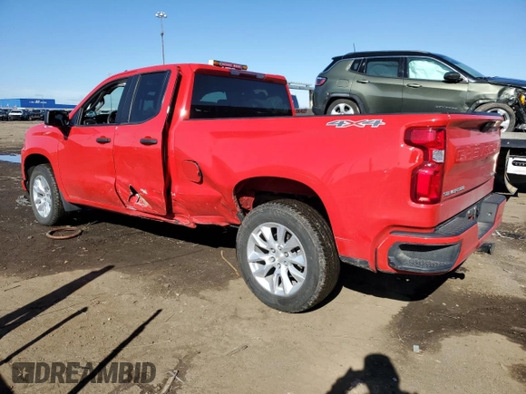 2019 Chevrolet Silverado 1500 Custom with VIN 1GCRYBEH5KZ312341, listed as a Copart auction lot 49052825 with 33,710 mi miles and Clean Title. Bid and sale history available at DreamBid. Image 2.
