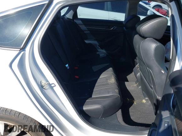 2019 Honda Accord Touring z VIN 1HGCV2F90KA008081, wystawiony jako IAAI lot #41742867 z przebiegiem 105 432 mil mil oraz . Historia ofert i sprzedaży dostępna na DreamBid. Obrazek 8.