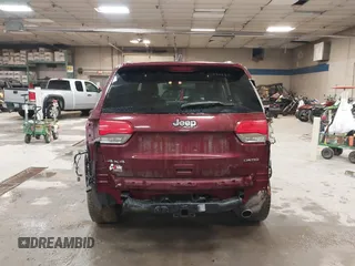 2018 Jeep Grand Cherokee Limited with VIN 1C4RJFBGXJC103685, listed as a IAAI auction lot 41758872 with 61,514 mi miles and . Bid and sale history available at DreamBid. Image 17.