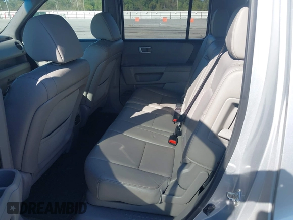 2015 Honda Pilot EX-L with VIN 5FNYF3H69FB001265, listed as a IAAI auction lot 41017830 with 188,572 mi miles and . Bid and sale history available at carsss.com. Image 8.
