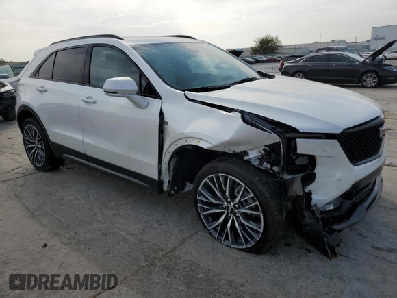 2024 Cadillac XT4 AWD Sport с VIN 1GYFZFR47RF125557, выставлен на аукционе Copart как лот 70869104 с пробегом 8 714 миль миль и Списание • Salvage title. История ставок и продаж доступна на DreamBid. Изображение 4.