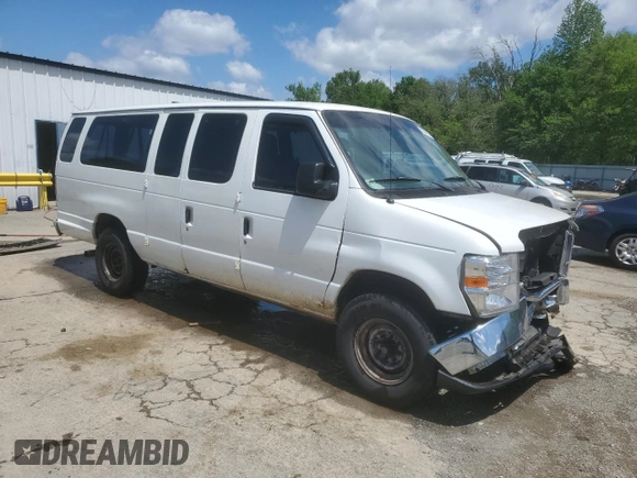 2012 Ford Econoline Passenger XL with VIN 1FBSS3BL5CDA01156, listed as a Copart auction lot 50744455 with 386,889 mi miles and Salvage title. Bid and sale history available at DreamBid. Image 4.