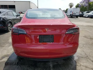 2022 Tesla Model 3 z VIN 5YJ3E1EA9NF304409, wystawiony jako Copart lot #58600755 z przebiegiem Nie podano mil oraz Szkoda całkowita • Salvage title. Historia ofert i sprzedaży dostępna na DreamBid. Obrazek 6.